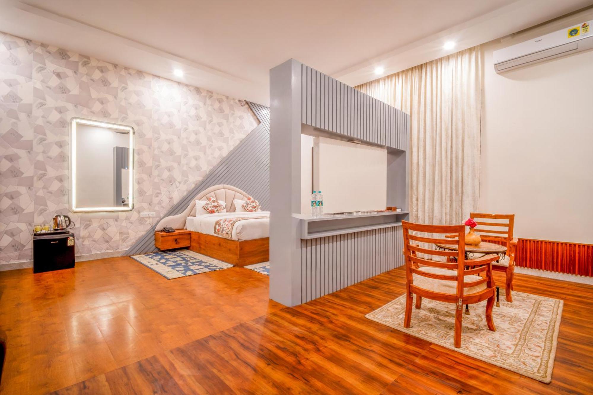 Royal Delight Resort Madina Exterior photo